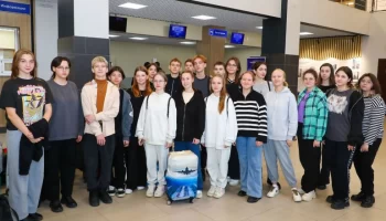 В путешествие по городам России отправились более 300 ямальских школьников