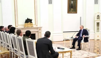 Президент России встретился с победителями и финалистами «Лидеров России»