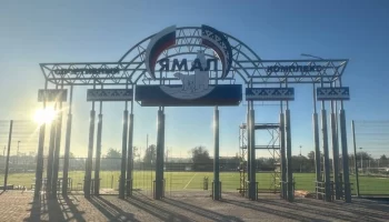 Ямал восстановил центральный стадион в Волновахе